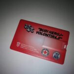 uv printanje na pleksiglas fortes plus krizevci direktan print na plasticne materijale USB memorija